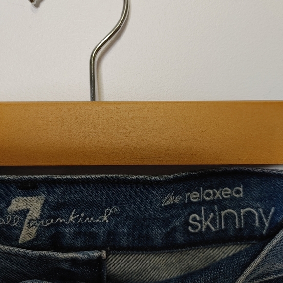 7 For All Mankind Relaxed Skinny distressed jeans 25 - Picture 5 of 14